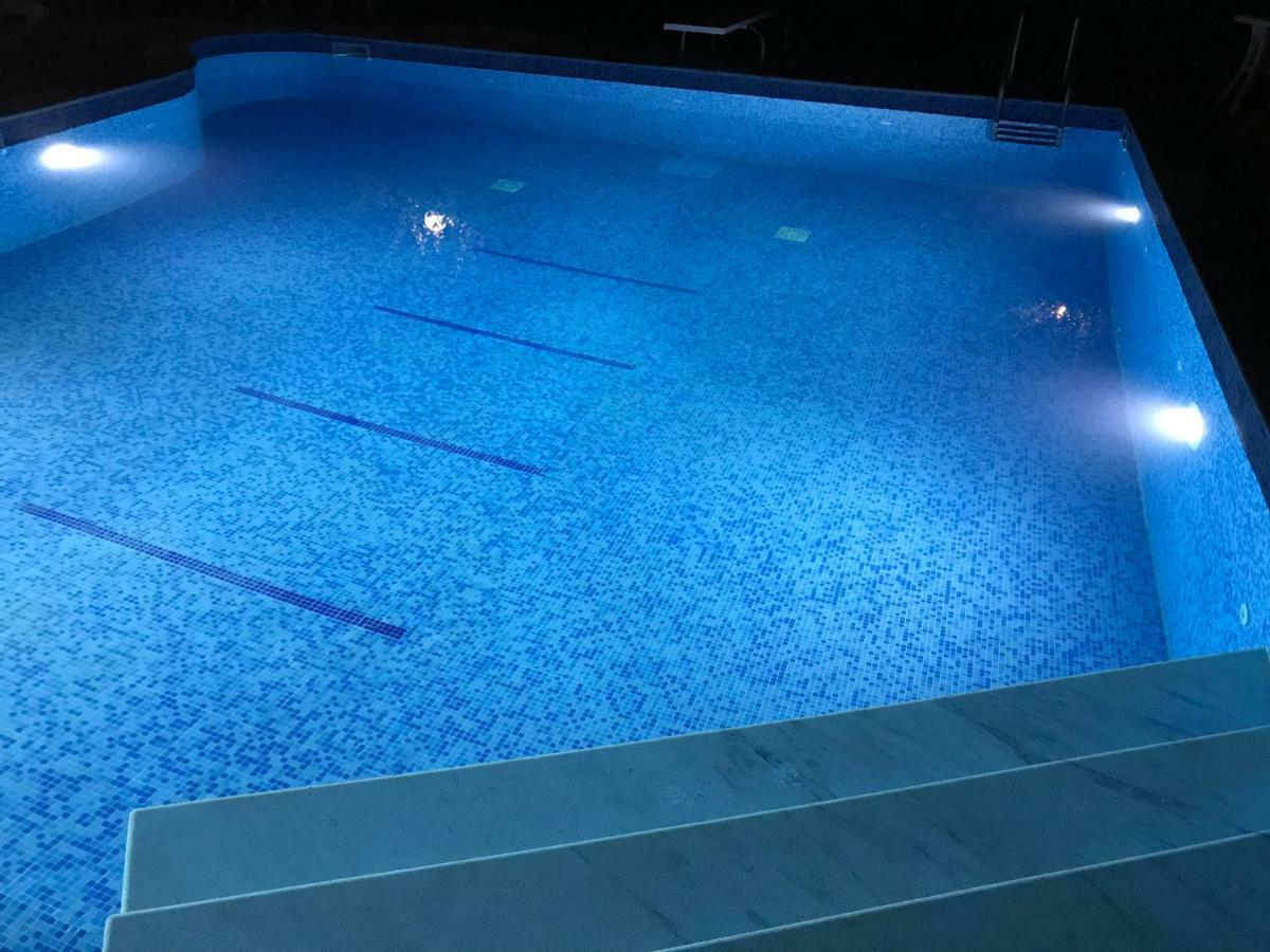 Mare Azzurro Villa Campofelice Di Roccella Exterior foto